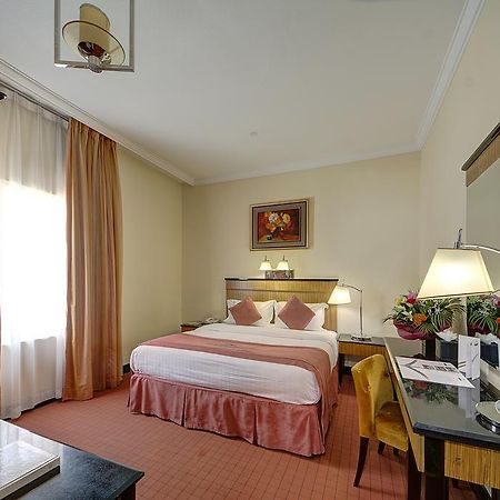 Rayan Hotel Corniche Sharjah Exterior foto