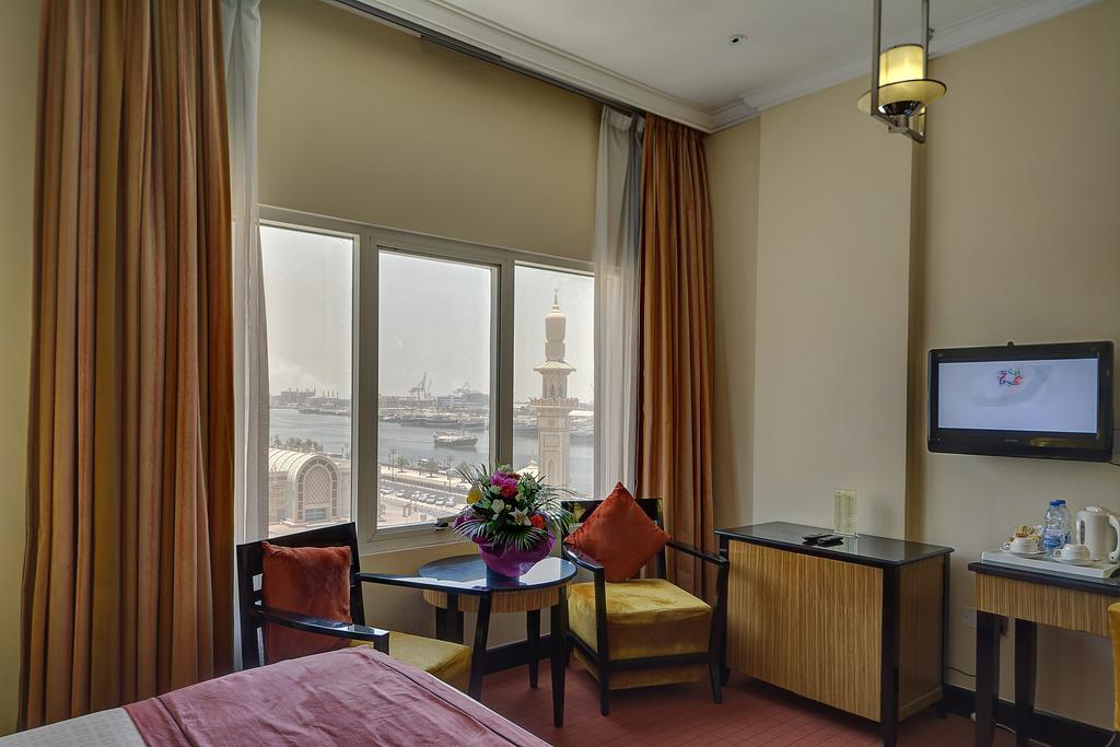 Rayan Hotel Corniche Sharjah Exterior foto
